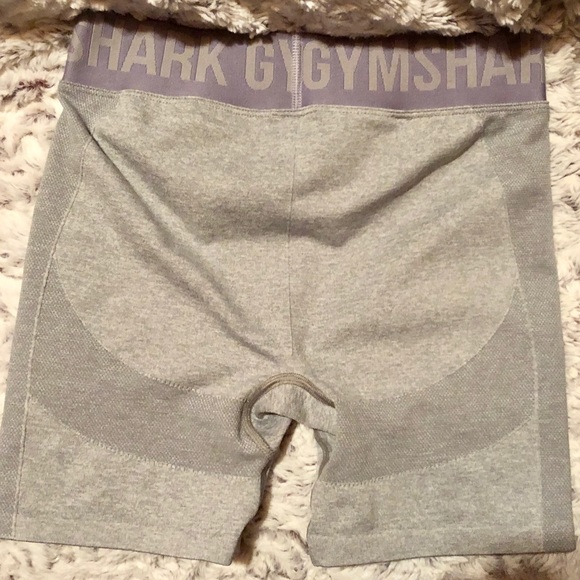🚫SOLD🚫 NWT NEW Gymshark Flex Shorts - Picture 3 of 4